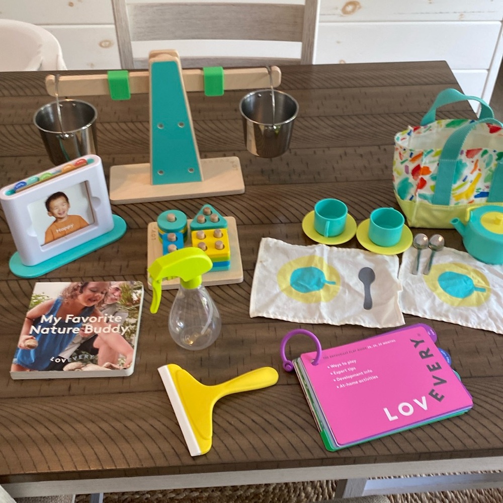 Lovevery play set the enthusiast months 28-30, all pieces